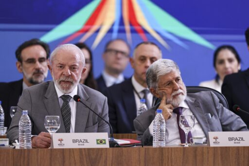 Celso Amorim em evento oficial do BRICS.