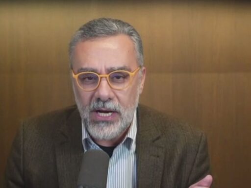 Representação de regulação de plataformas digitais e big techs.
