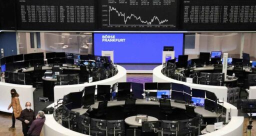 Gráfico de desempenho das bolsas europeias em dia de queda.