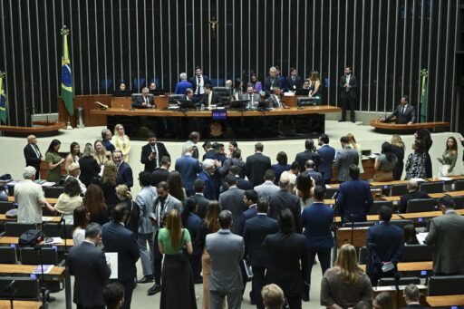Sessão do Congresso Nacional para votação de veto presidencial.