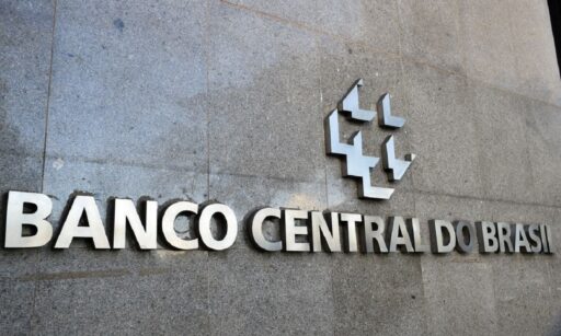 Copom reduz taxa Selic para 14,50% ao ano em decisão unânime em contexto de Política Econômica