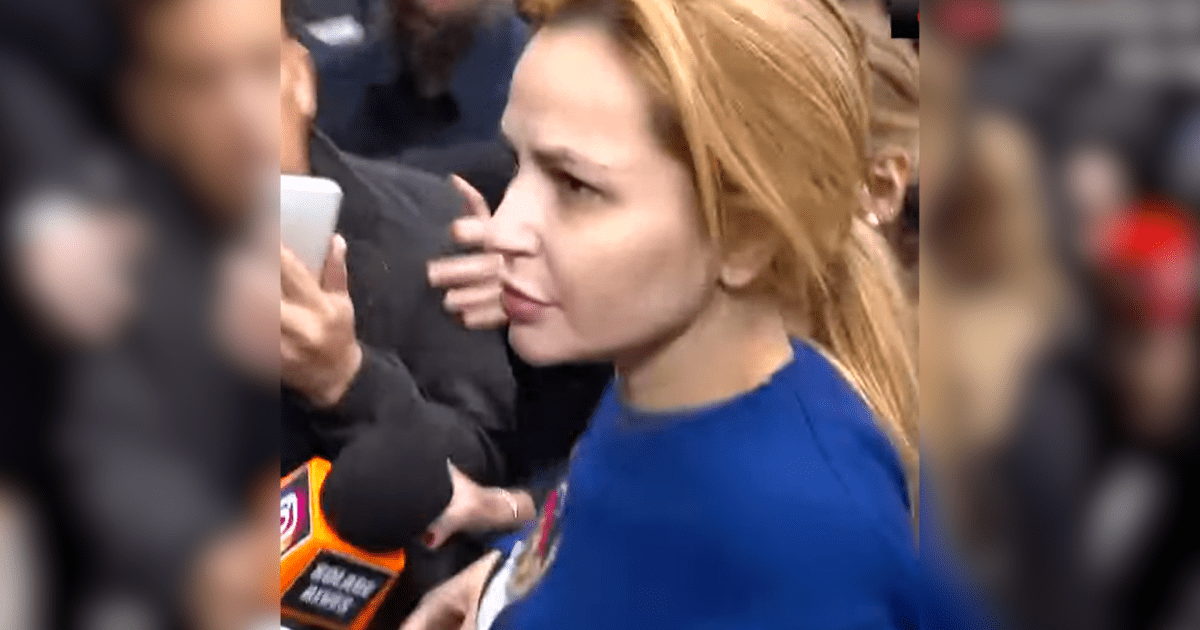 Deolane Bezerra durante cobertura da Operação Vérnix.