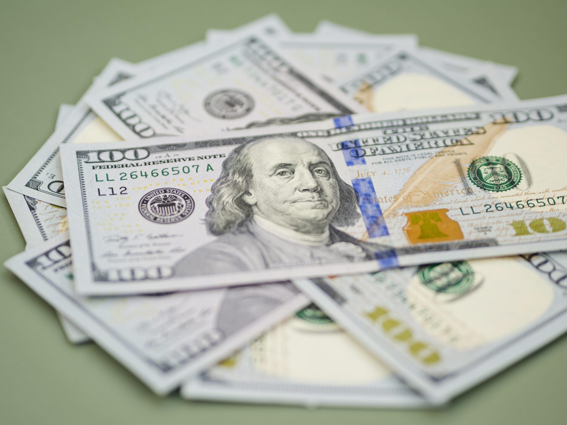 Gráfico de variação do dólar no mercado financeiro.