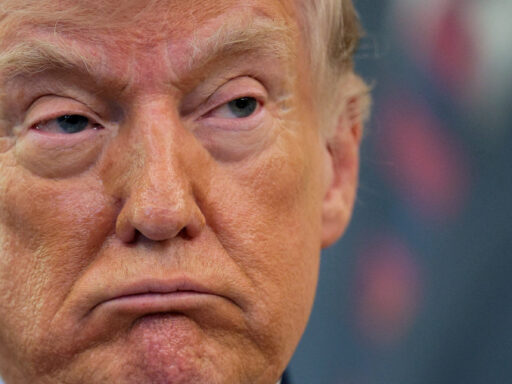 Donald Trump e delegação americana