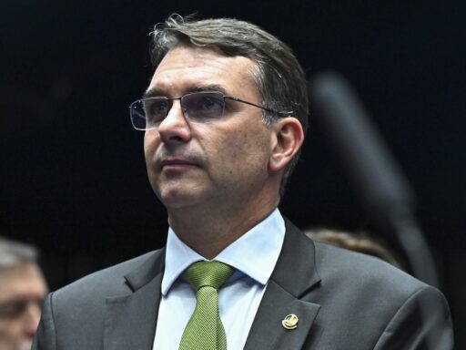 EUA classificam PCC e Comando Vermelho como organizações terroristas em contexto de Política Econômica