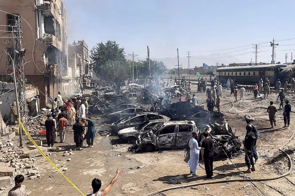 Local da explosão ferroviária em Quetta, Paquistão.