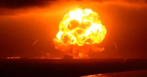 Foguete New Glenn da Blue Origin explode durante teste nos Estados Unidos em contexto de Política Econômica