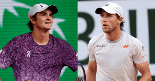 O tenista brasileiro João Fonseca em ação durante partida em Roland Garros.