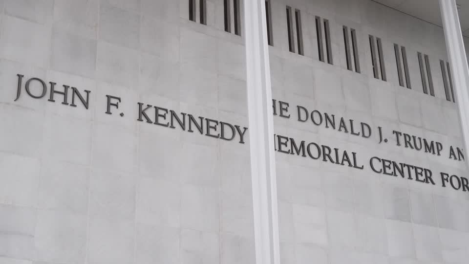 Fachada do Kennedy Center for the Performing Arts em Washington.
