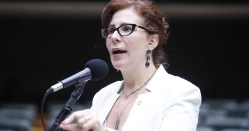 Carla Zambelli em desdobramento jurídico na Itália.