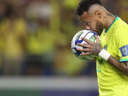 Neymar durante atividade de preparação da Seleção Brasileira.