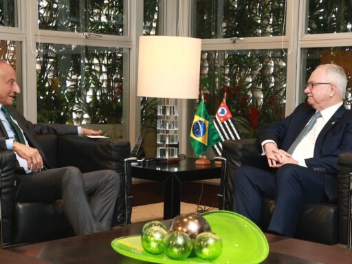 Paulo Skaf e ministro Edson Fachin em reunião na Fiesp.