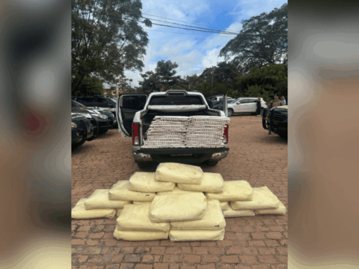 Material explosivo apreendido pela Polícia Militar da Bahia em Seabra.