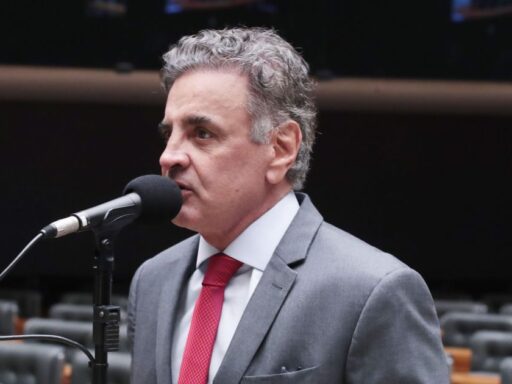 Imagem de arquivo de Aécio Neves.