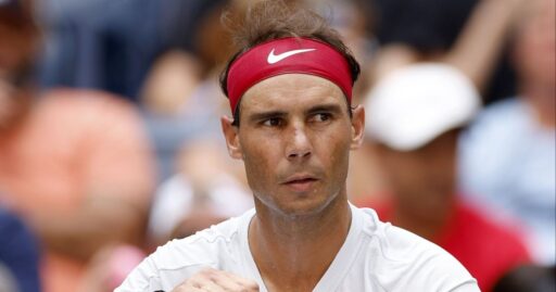 Rafael Nadal durante partida de Roland Garros.