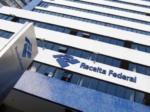Fachada da sede da Receita Federal
