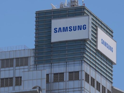 Samsung: Funcionários da divisão de chips aprovam bônus milionários impulsionados por lucros da IA em contexto de Política Econômica