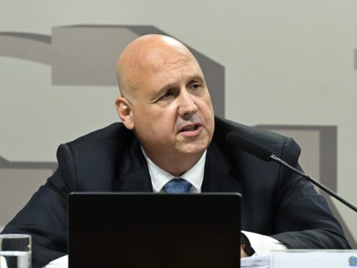 Senado aprova indicação de Otto Lobo para a presidência da CVM em contexto de Política Econômica