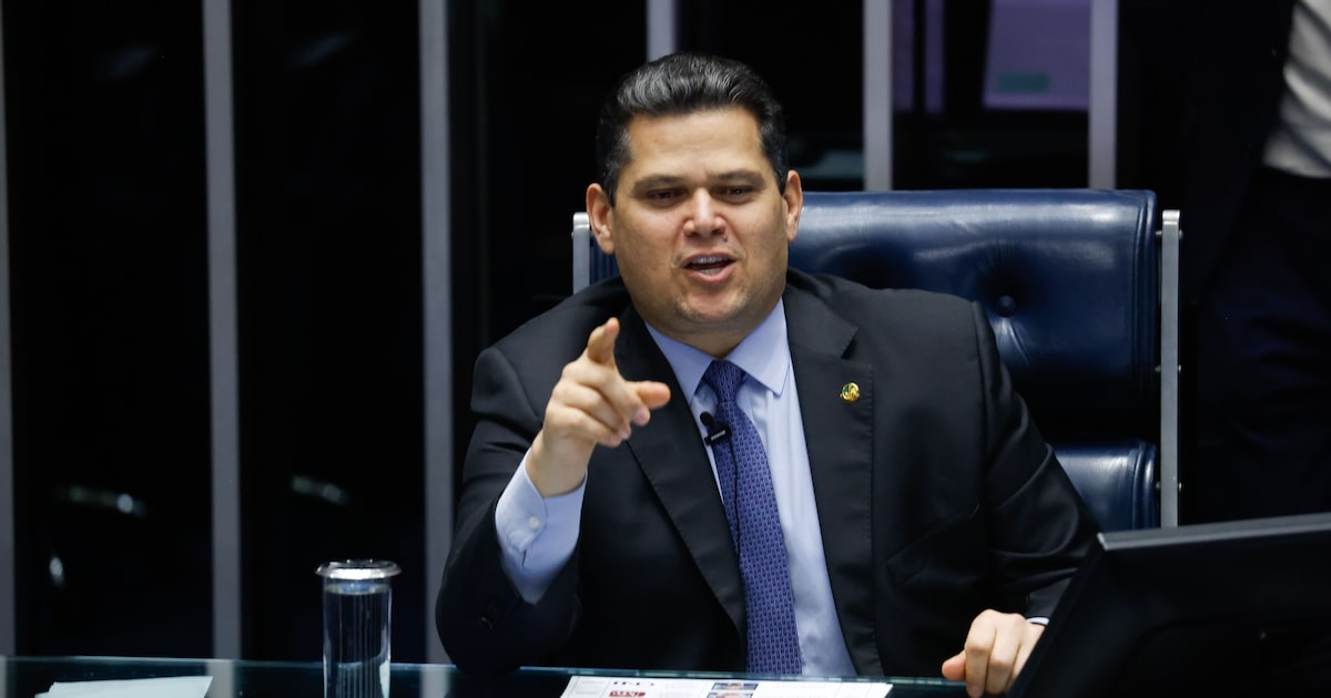 Senado rejeita indicação de Jorge Messias ao STF em votação histórica em contexto de Política Econômica
