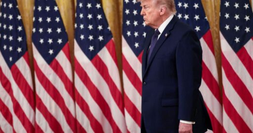 Presidente Donald Trump em coletiva sobre negociações com o Irã.