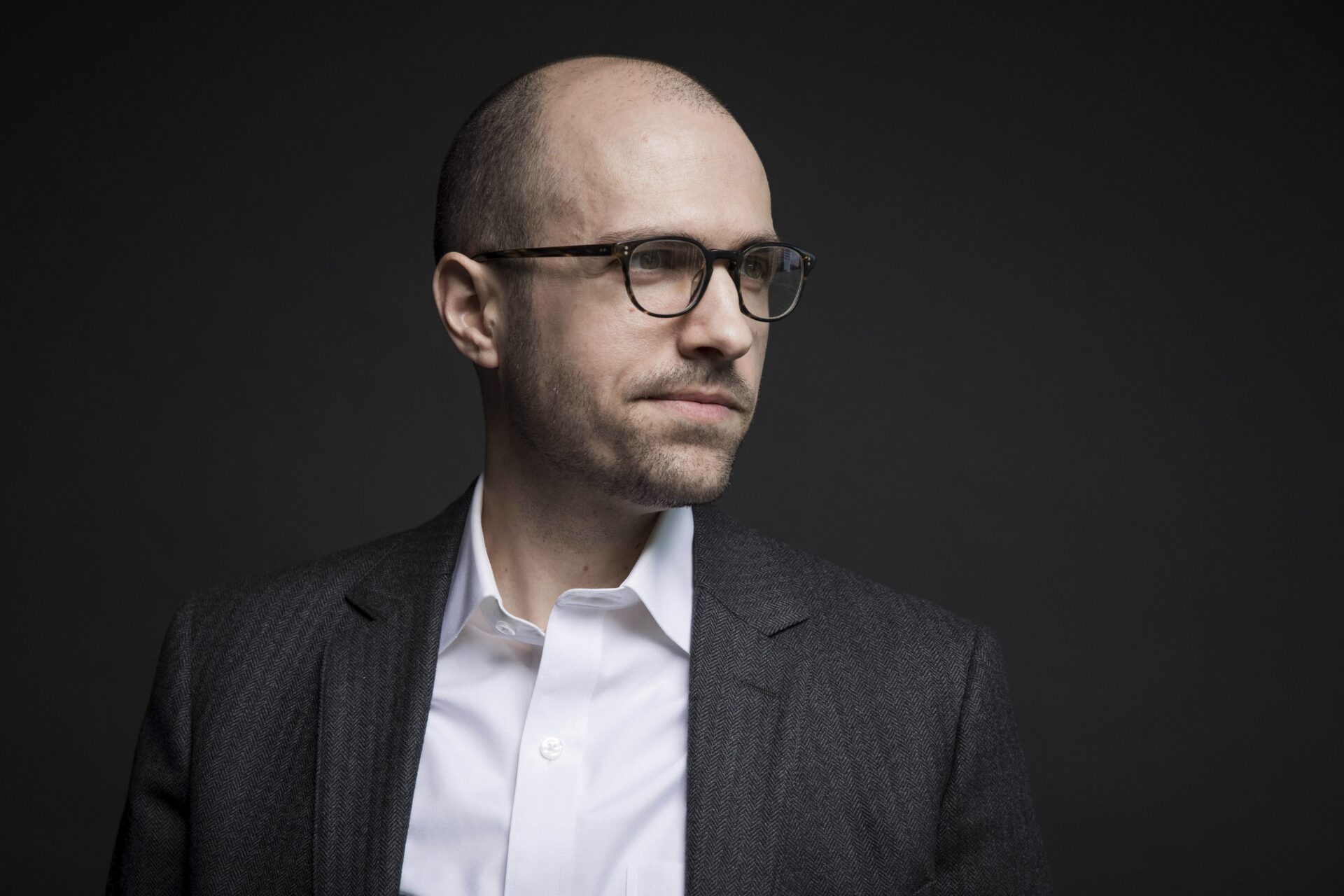 A.G. Sulzberger, editor do The New York Times, discursando sobre IA.
