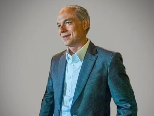 Augusto Lima, ex-sócio do Banco Master, é alvo de nova fase da Operação Compliance Zero em contexto de Política Econômica