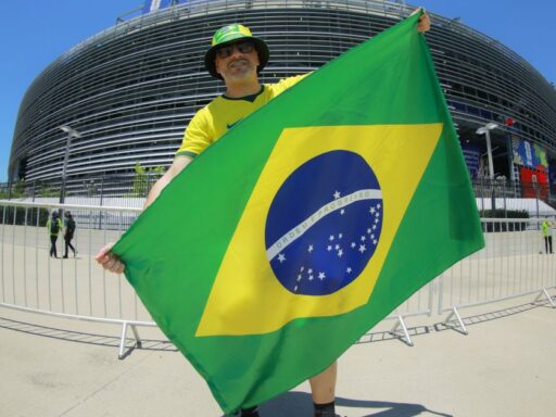 Seleção Brasileira em campo durante a estreia na Copa do Mundo 2026.