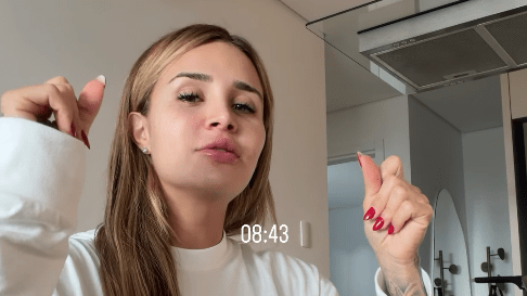 A influenciadora Bruna Rotta em registro de estilo de vida.