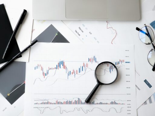 Copom reduz taxa Selic para 14,25% ao ano em decisão unânime em contexto de Política Econômica