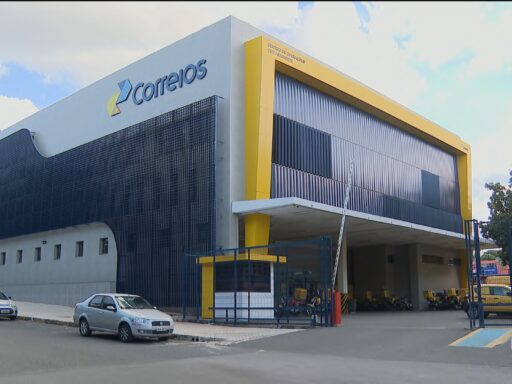 Fachada de agência dos Correios