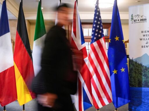 Líderes mundiais reunidos na cúpula do G7.