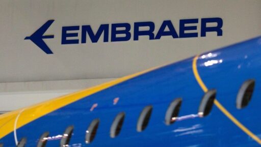 Aeronave E195-E2 da Embraer em operação comercial