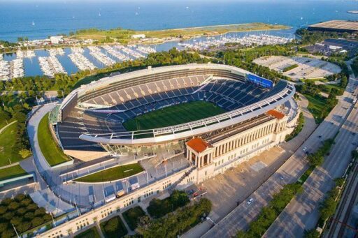 Seleções dos Estados Unidos e Alemanha em campo durante amistoso preparatório.