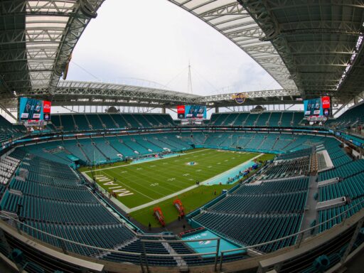 Vista aérea do Hard Rock Stadium, sede da Copa do Mundo 2026.