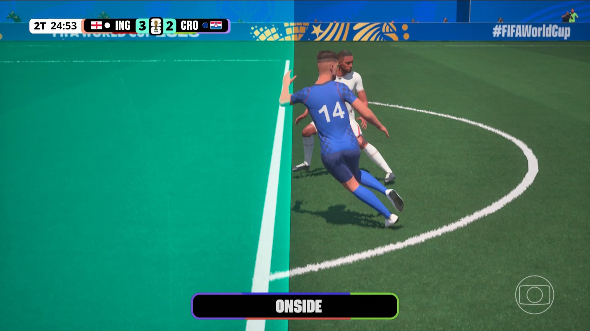 Sistema de tira-teima da FIFA em operação durante partida da Copa do Mundo.