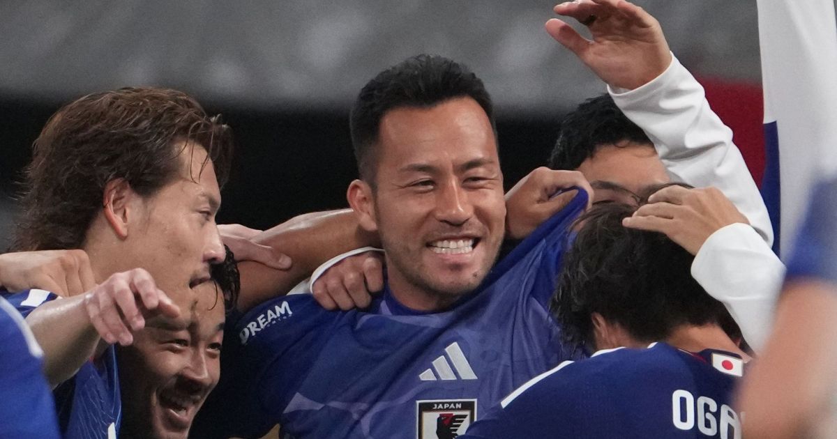 Jogadores da seleção do Japão durante atividade de preparação para a Copa do Mundo.