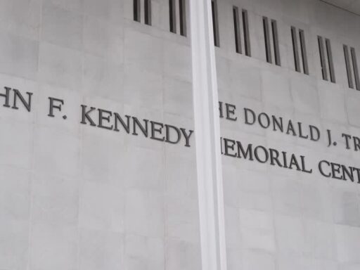 Fachada do Kennedy Center em Washington.