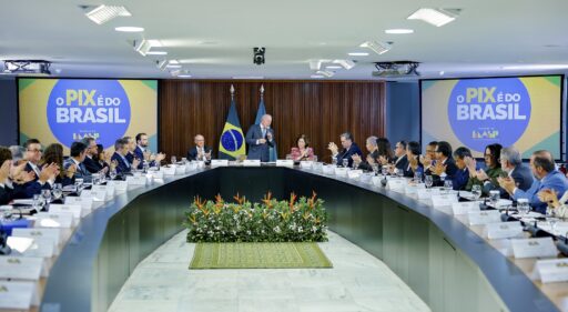 Lula cobra entregas ministeriais antes de restrições eleitorais e defende soberania do Pix em contexto de Política Econômica
