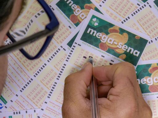 Mega-Sena: sorteio deste sábado pagar prêmio de R$ 32 milhões em contexto de Política Econômica