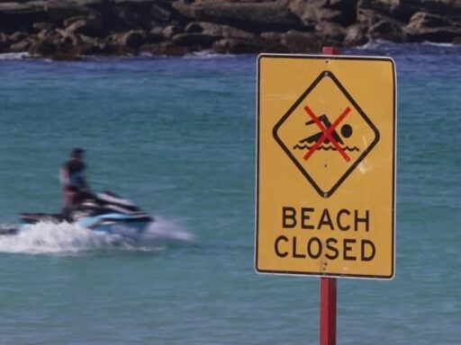 Praia de Coogee em Sydney, local onde ocorreu o ataque de tubarão.