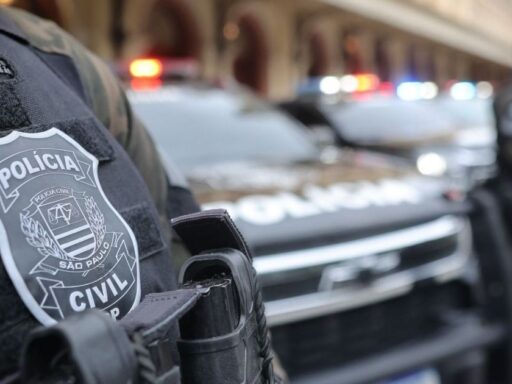 Polícia Civil de São Paulo realiza operação contra quadrilha de invasão de condomínios