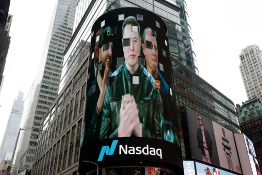 Elon Musk durante a estreia da SpaceX na Nasdaq em Nova York.