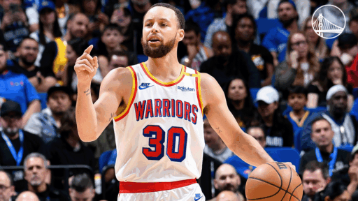 Stephen Curry em evento de lançamento da parceria com a marca chinesa Li-Ning.