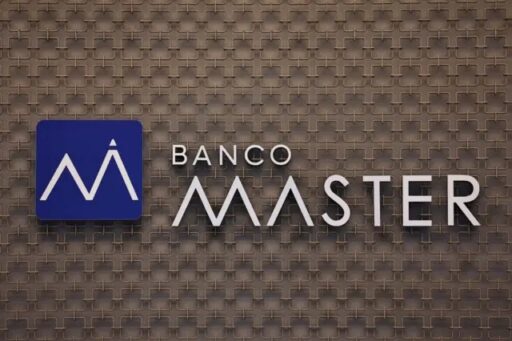 Fachada do Banco Master em investigação da Polícia Federal.