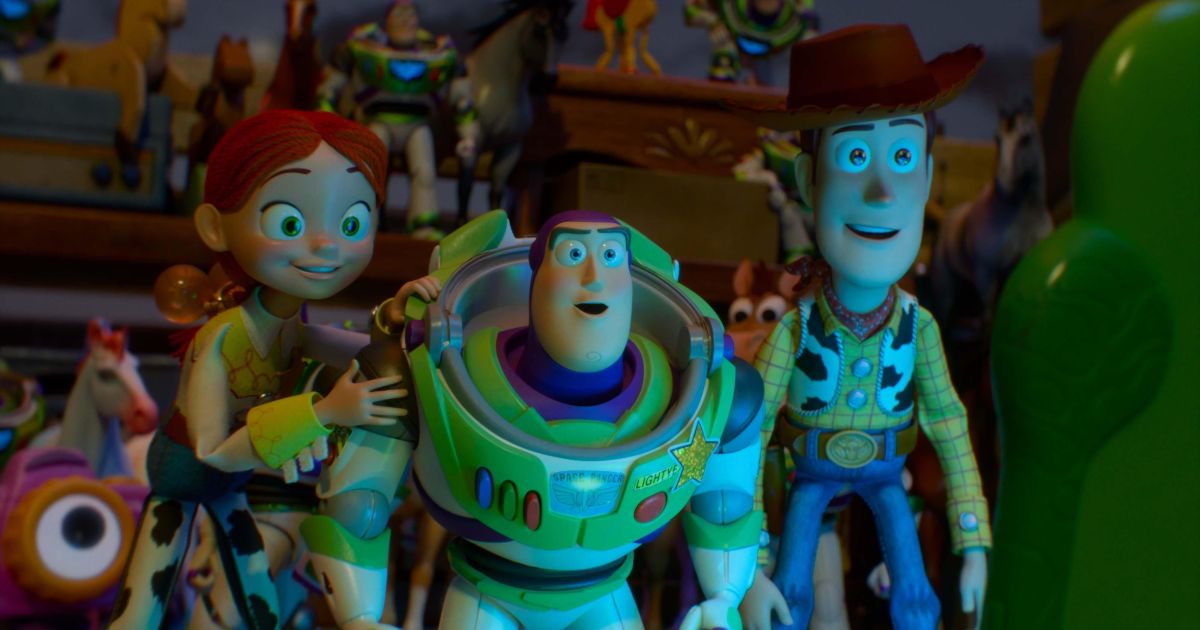 Cena de Toy Story 5 destacando o uso de tablets na infância.